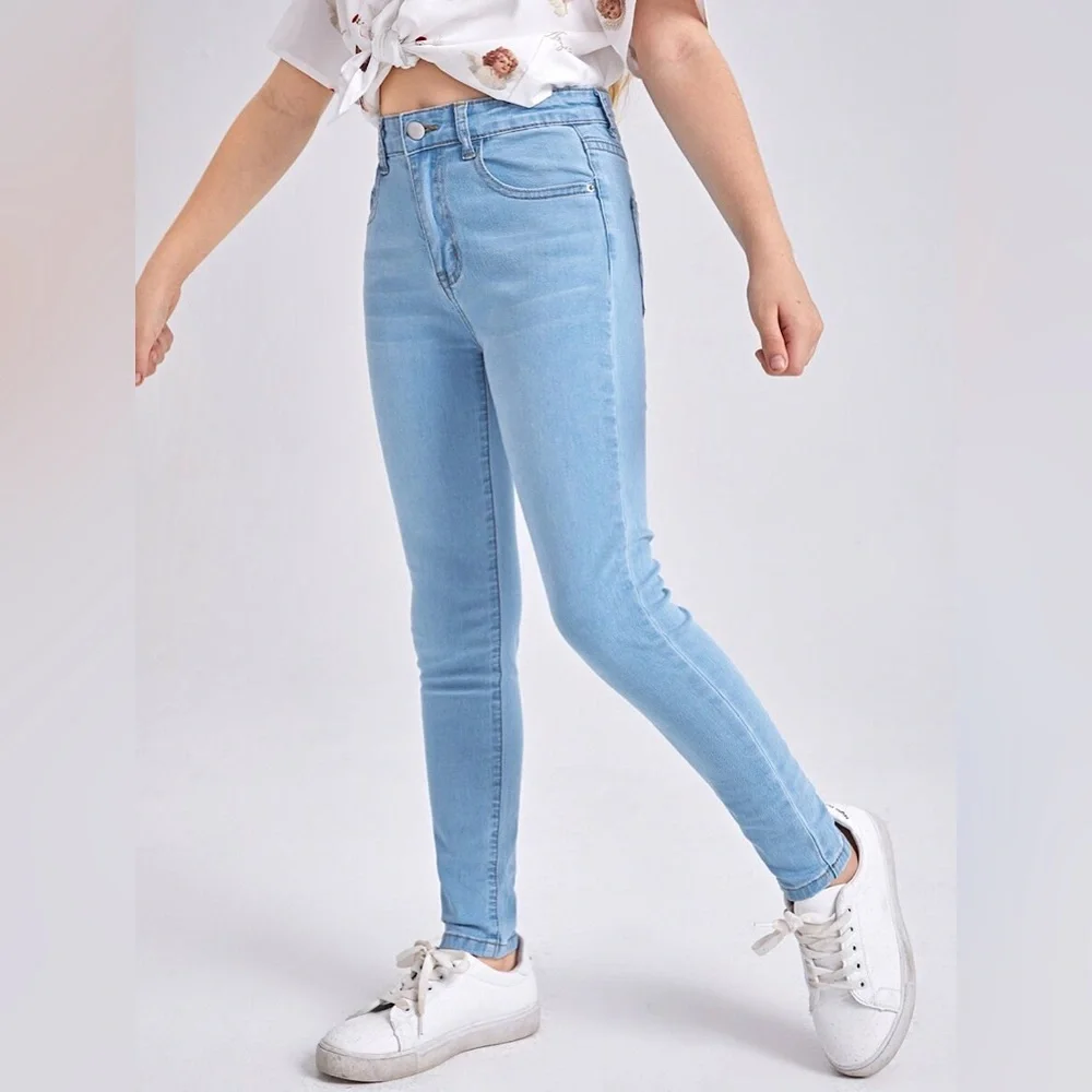 Girls Zipper Fly Slim Jeans - Picture 3 of 5